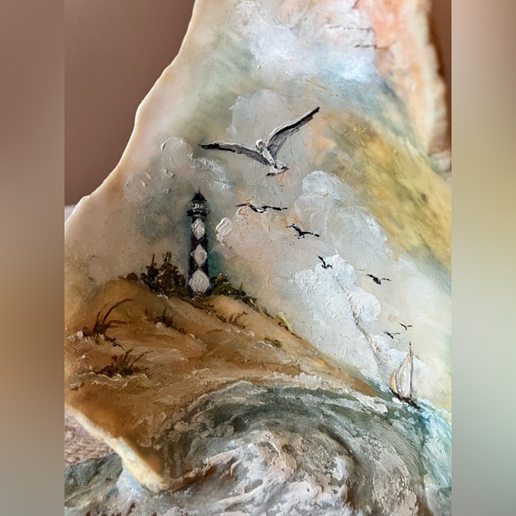 Original Signed Art, Holden Beach N.C. Painted Shell Clusters, Set of 2 - Picture 4 of 13